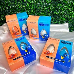 Revolution make up Nemo and dory set sponge new